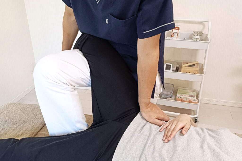 骨盤のマッサージ